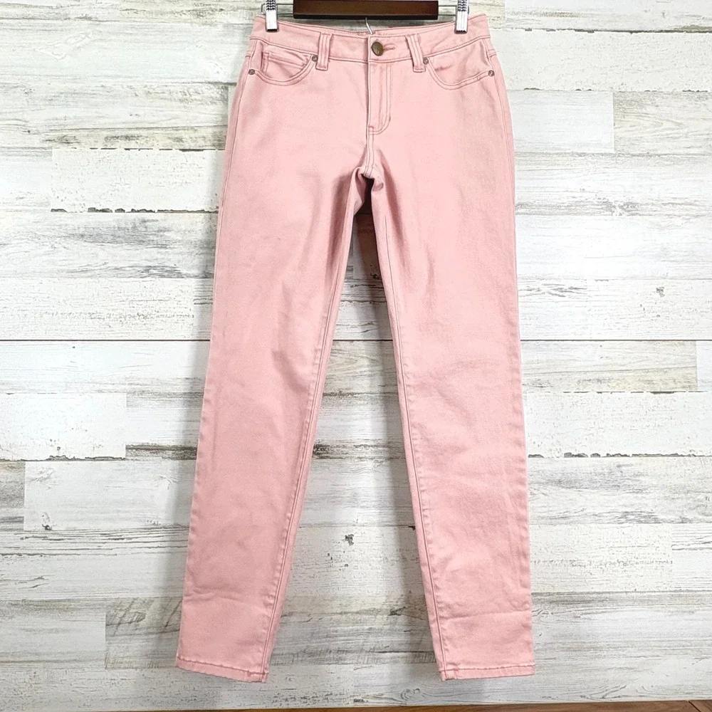 Cabi Nectar Pink Denim Jeans Style 230‎ Women Size 6 Straight Leg Cotton Blend